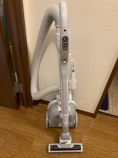 掃除機　HITACHI
