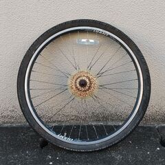 自転車部品　タイヤ　ホイール　GIANT