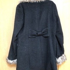 黒のキラキラしているコートLサイズの画像