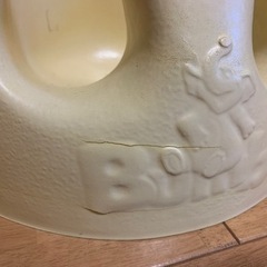 バンボ bumbo 赤ちゃん椅子 ベビーチェアの画像