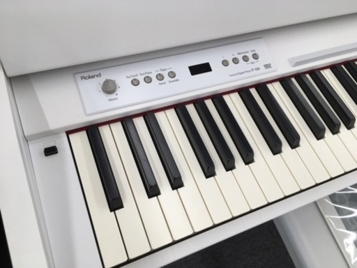 i444  ROLAND F120-WH ローランド　2011年製　電子ピアノ　