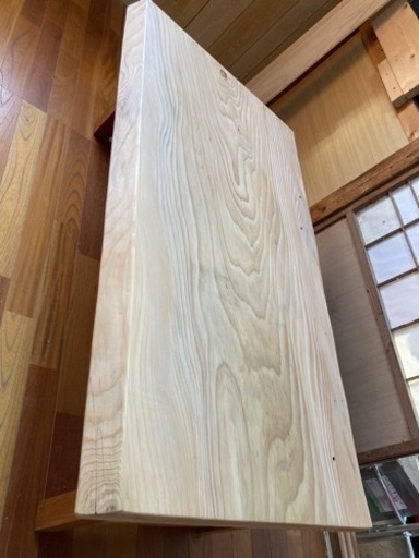 もみの木 無垢板 天板 128×幅約70〜62×板厚6cm