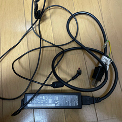 レノボ　アダプター　PA 1650 56LCの画像