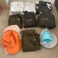菊の花幼稚園　制服　まとめてお受け取りいただける方
