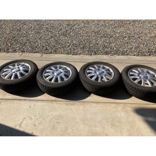 スタッドレスタイヤ ホイール付き