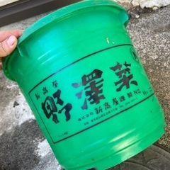 アンティーク　レトロ　バケツ　桶の画像