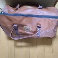 ボストンバッグ　ショルダー付きツーウエイ　一度使用　スポーツ　ゴルフ　旅行等にの画像