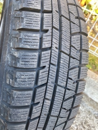 スタッドレスタイヤ 【175/65R15 19年製】【アクア・ヴィッツetc...】