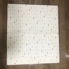 ベビー用マットレス（お昼寝にも便利）の画像