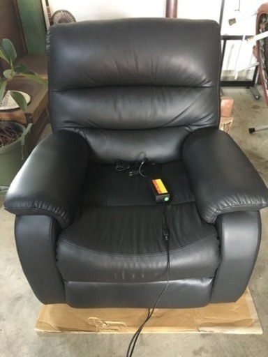 ニトリ　ビリーバー3　リクライニングソファ　1人掛け　中古