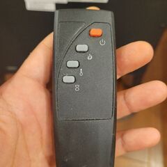 【お値下げしました】癒される炎🔥暖炉型ファンヒーター《定価6万円超！》の画像
