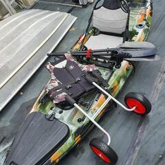 商談中【美品】ラダー付カヤック　釣り バス釣り