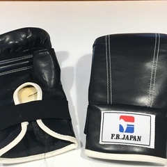 ストレス解消・トレーニングに｜スタンディングバッグ＆グローブの画像