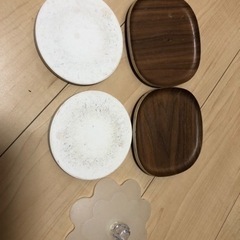 コースター4点とコップフタ