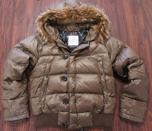 MONCLER　BULGARIE（ブルガリ）