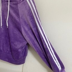 美品 GRE  パーカーの画像