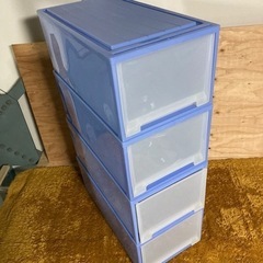 ● 収納ケース、4個セット