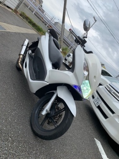 【お取引ありがとうございました】PCX125   JF28 カスタム 白