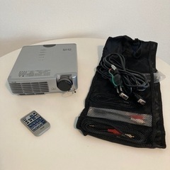 【お引き取り限定】プロジェクター　PLUS  U5-112