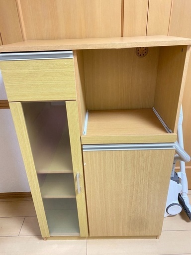 ニトリ 食器棚