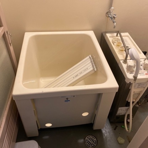 県営住宅　風呂　浴槽　バランス釜