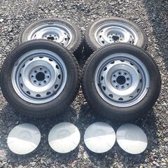 GOOD YEAR 中古スタッドレスタイヤ４本　165/70R14