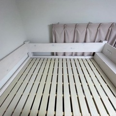 【急募】LOWYA セミダブルロフトベッド　ディスプレイ棚付の画像