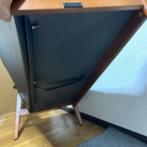 極美品 カリモク60 Ｋチェア 2シーター ブラック レザー Karimoku60 ソファ 2人掛け