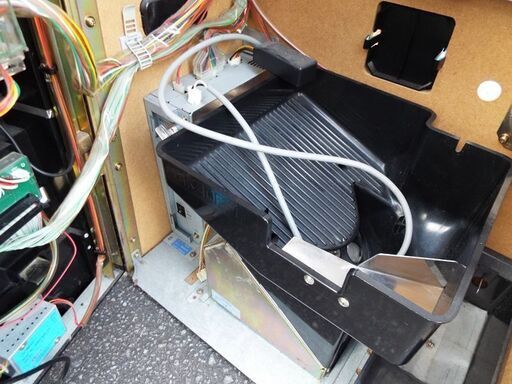 良品 SANKYO サンキョー パチスロ実機 4号機 夢夢ワールドDX コイン不要機 設定キー、ドアキー付き スロット