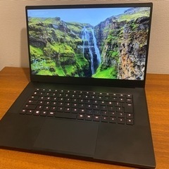 RAZER Blade 15 2018 GTX1070の画像