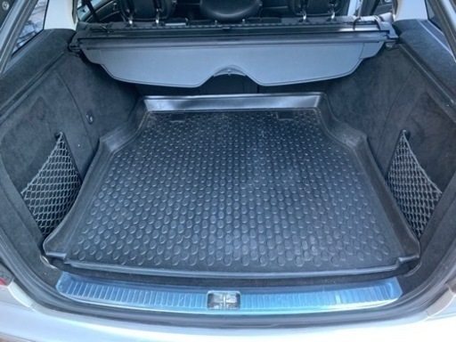 ベンツCクラスワゴン　W203 カーゴマット