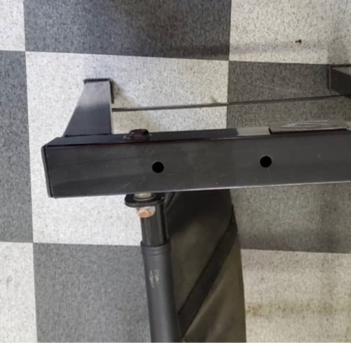 極真空手　脛を鍛える器具