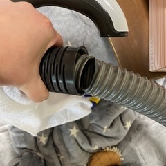 プチジャンク？？掃除機  IC-C100TKE サイクロン式 アイリスオーヤマ  ペットの画像