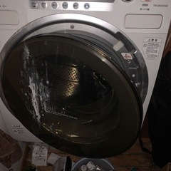 取引中】東芝 ドラム式全自動洗濯乾燥機