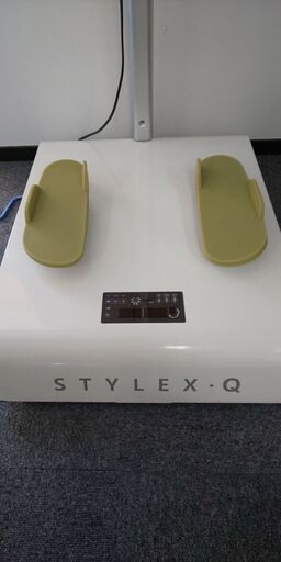大幅値下　スタイレックスQ （中古）　O脚矯正トレーニングマシン