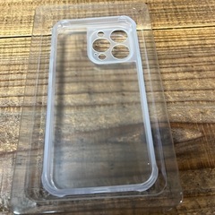 iPhone 13proシリコンケース