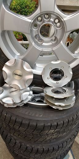中古スタッドレス，アルミ185/65R/15　4本