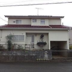 手数料なし・長期賃貸14年で無償譲渡！ ４LDK 建物面積120㎥、2階に18帖のLDK、家具付き、屋内駐車場の画像