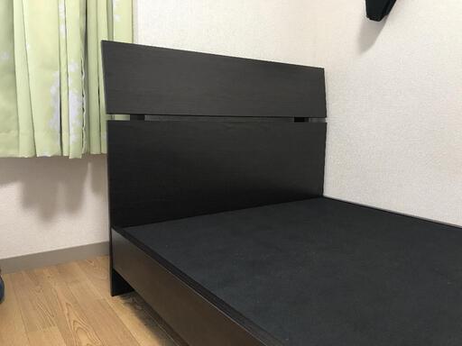 シングルベッド