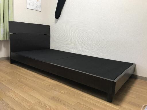 シングルベッド