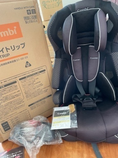 コンビ　ジョイトリップ　GC チャイルドシート  ハイローチェア付き