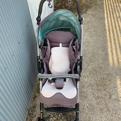 【取引中】ＡＰＲＩＣＡベビーカー、4WDの画像