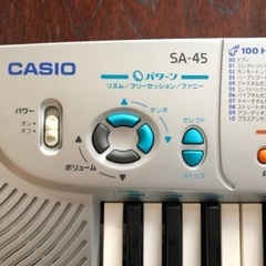 CASIOのコンパクトのキ-ボ-ドです。の画像
