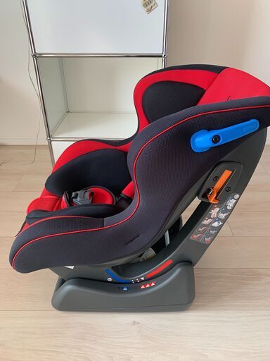 【美品】チャイルドシート　コンビ　ウィゴー サイドプロテクション エッグショック　combi