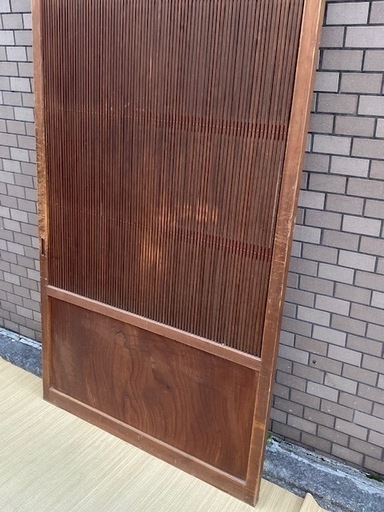 ◎大幅お値下げしました‼️ 逸品 貴重 希少 古い引き戸 旧家蔵出しうぶだし格子戸内障子枠万本格子戸店舗引戸古民家蔵戸無垢材格子戸時代建具 お値下げ要相談‼️