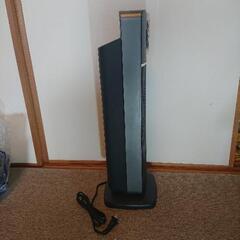 ほぼ新品 セラミックヒーター リモコン付きの画像