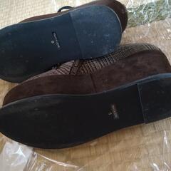 ほぼ未使用　チェック柄の厚底ショートシューズ　の画像
