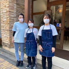 パンケーキ専門店『パンケーキの向こうがわ』のカフェホールスタッフ大量募集！の画像