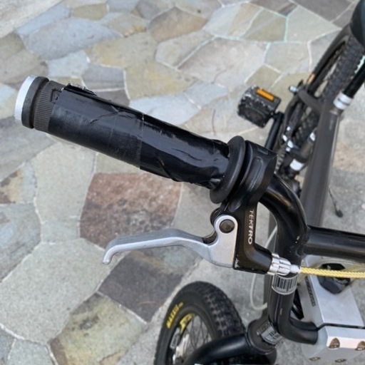 マングース　BMX