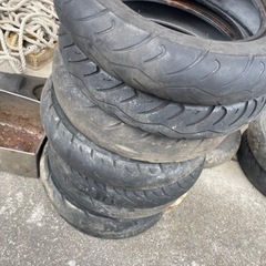 廃タイヤ　中古タイヤ